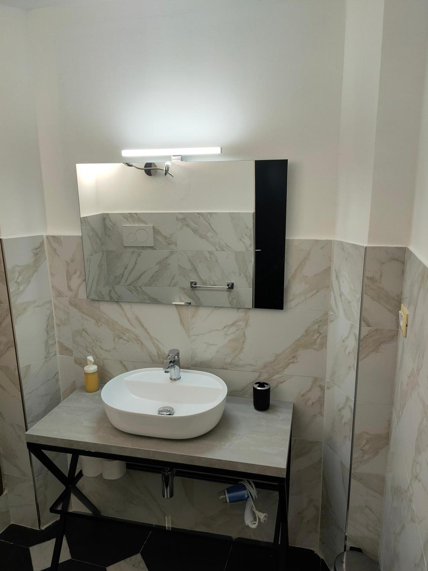 Rooms Ponte Calvi Генуя Екстер'єр фото