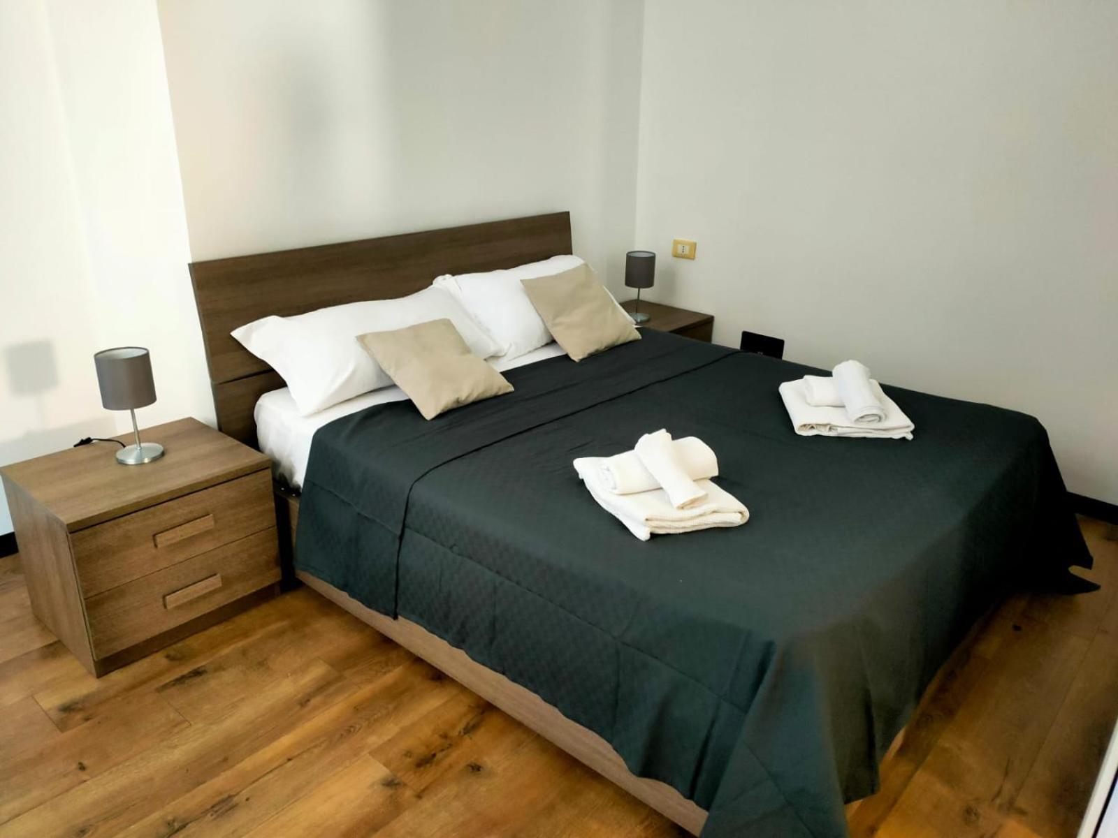 Rooms Ponte Calvi Генуя Екстер'єр фото